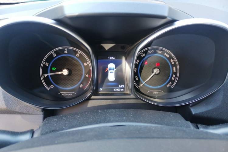 Used Chery Tiggo 5 2016 2.0L CVT Excellence Trust Edition
