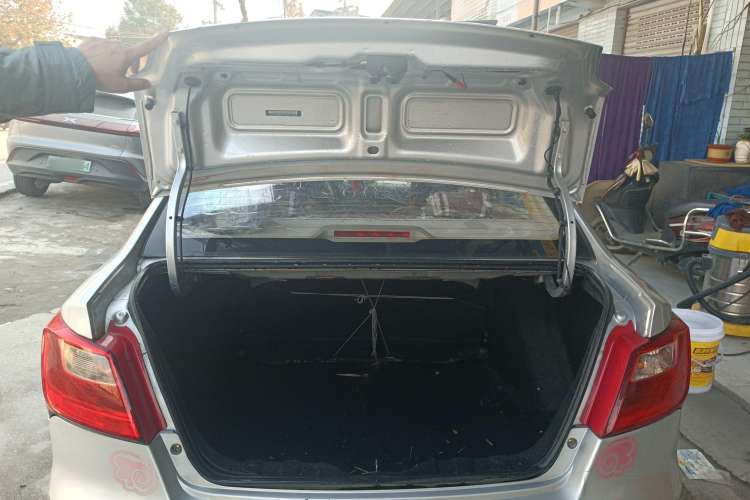 Used Changan Alsvin V3 2015 1.4L Manual Meiman Model China IV Standard