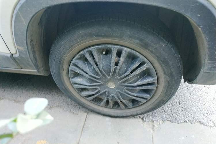 Used CHANGAN OSHAN X70A 2019 1.5L Manual Classic Model China VI Standard Right Front Wheel Hub