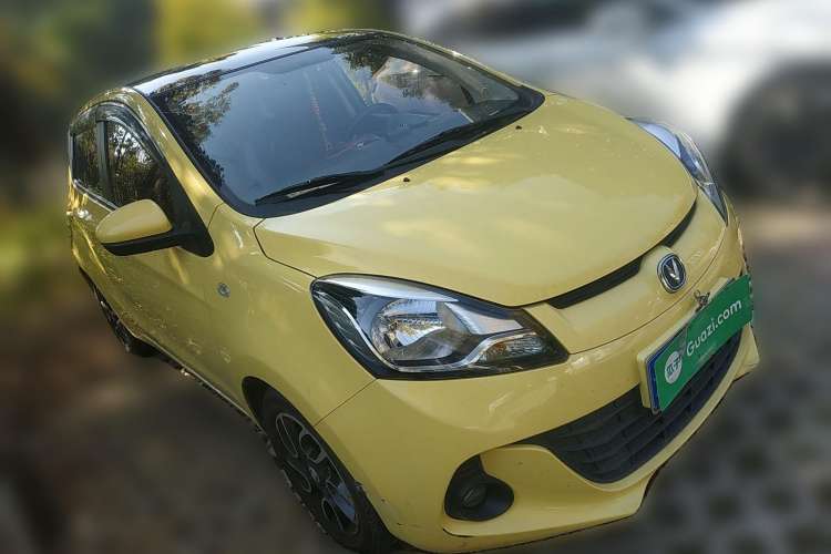 Used CHANGAN Benni 2014 1.4L Manual Sunroof Model Front Right 45 Deg