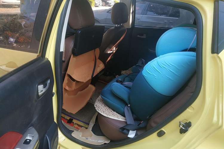 Used CHANGAN Benni 2014 1.4L Manual Sunroof Model Left Rear Seat