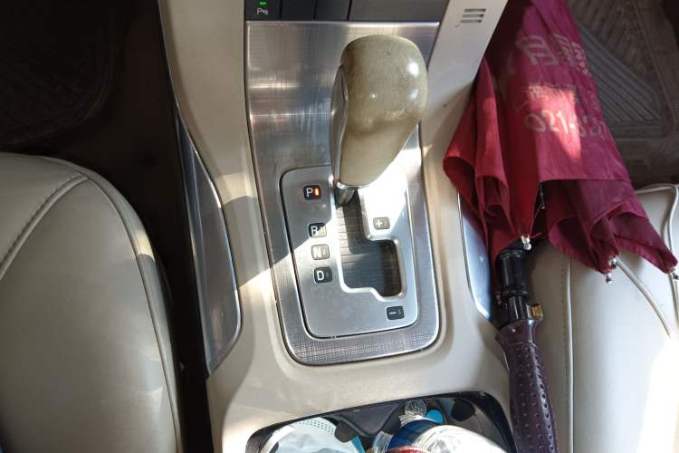 Used Volvo S80L 2010 2.5T Zhiya Edition
