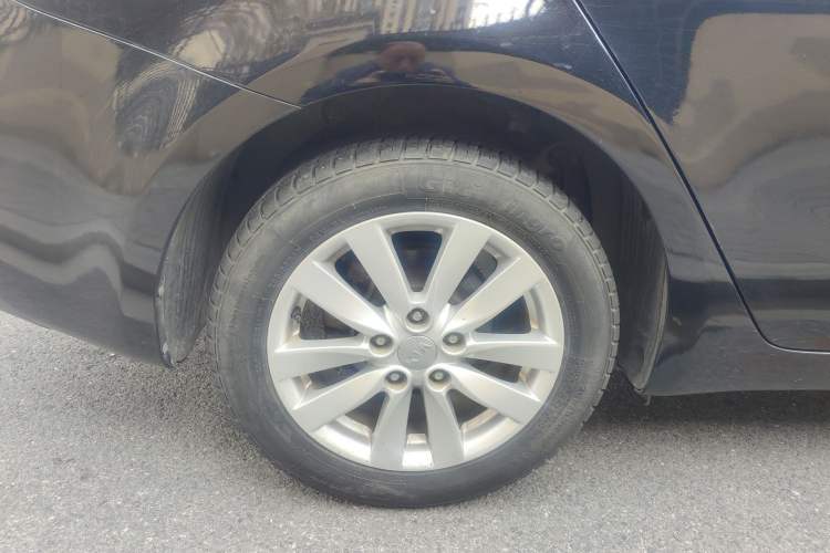 Used Kia K3 2013 1.6L Automatic DLX
