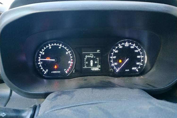 Used CHANGAN OSHAN X70A 2019 1.5L Manual Classic Model China VI Standard Instrument Cluster