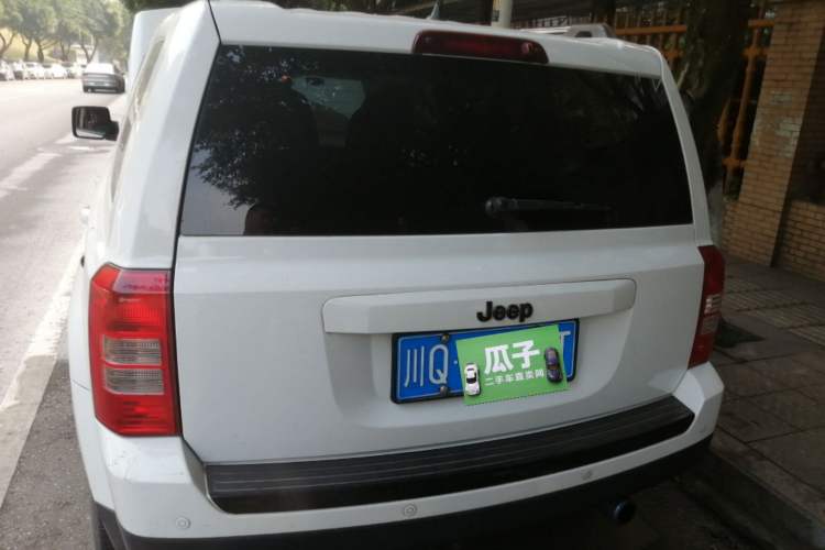 Used Jeep Patriot 2014 2.4L Serpentine Collection Edition
