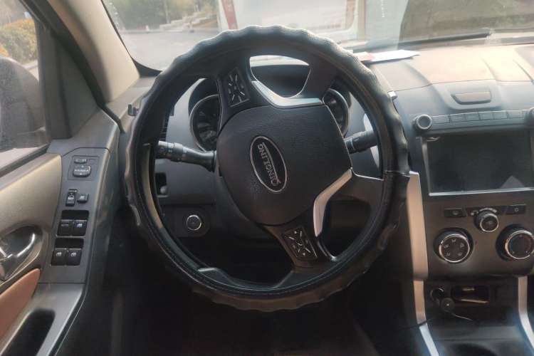 Used Isuzu TAGA 2018 3.0T Two-Wheel Drive Luxury Edition
