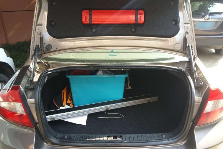 Used Volvo S80L 2010 2.5T Zhiya Edition
