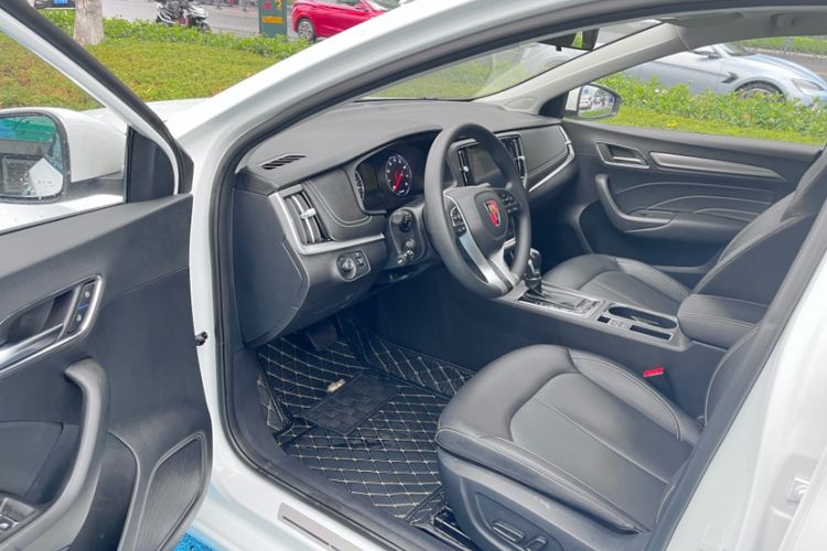 Used Roewe i6 2020 PLUS 1.6L CVT 4G Connected Glory Flagship Edition
