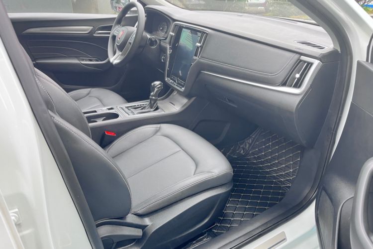 Used Roewe i6 2020 PLUS 1.6L CVT 4G Connected Glory Flagship Edition
