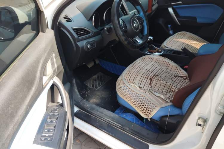 Used MG GT 2016 1.5L Automatic Value-Added Luxury Edition
