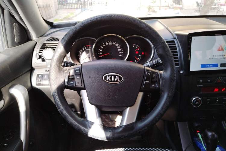 Used Kia Sorento 2012 2.4L Gasoline Comfort Edition
