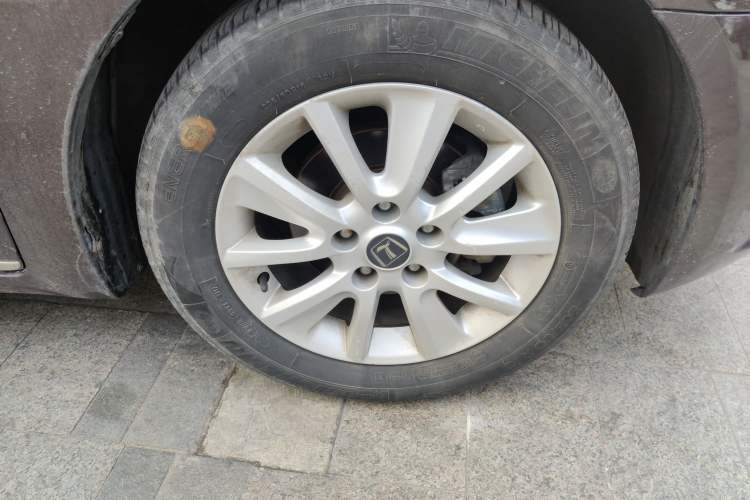 Used Luxgen 5 2013 1.8T Automatic Luxury Model
