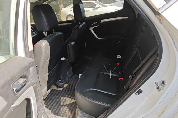 Used JAC Refine S3 2016 1.5L Manual Luxury Smart Version
