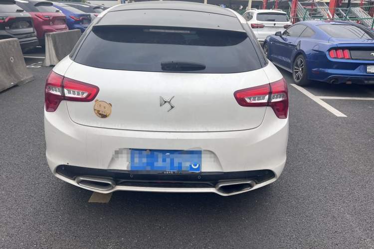 Used DS 5 2013 1.6T Elegant Edition THP160
