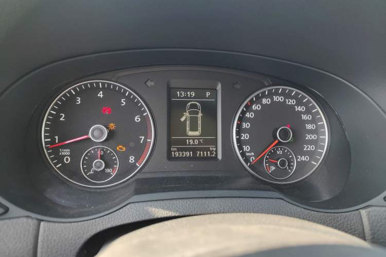 Used Volkswagen Sharan 2012 2.0 TSI Comfort Edition Euro IV