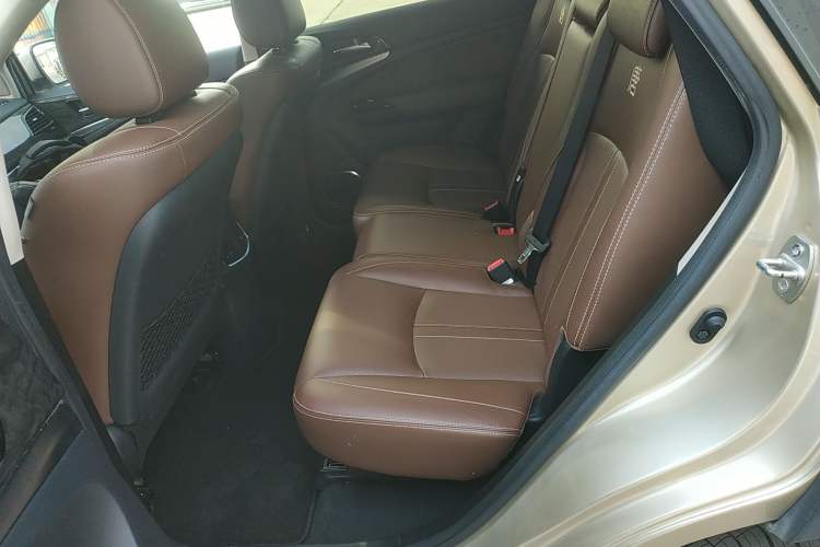 Used BYD Tang New Energy 2015 2.0T Four-Wheel-Drive Flagship Model Left Rear Seat