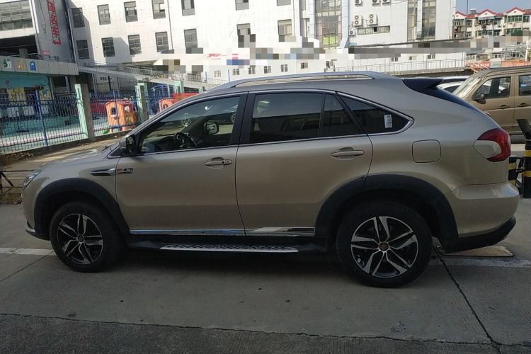 Used BYD Tang New Energy 2015 2.0T Four-Wheel-Drive Flagship Model Left Side