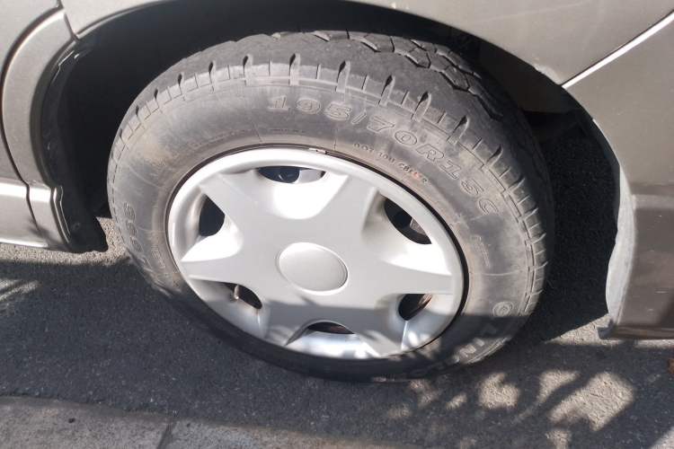 Used Jinbei Express 2020 2.0L Upgraded Version China VI Standard Luxury 9-Seater 1TZS