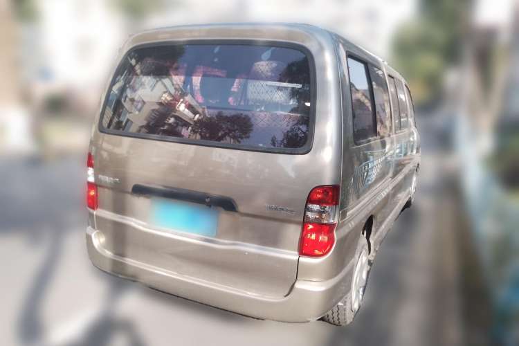 Used Jinbei Express 2020 2.0L Upgraded Version China VI Standard Luxury 9-Seater 1TZS