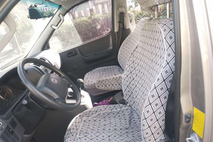 Used Jinbei Express 2020 2.0L Upgraded Version China VI Standard Luxury 9-Seater 1TZS