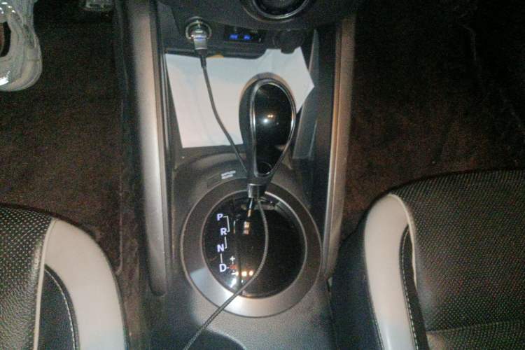 Used Hyundai Veloster 2012 1.6T Automatic Luxury Edition