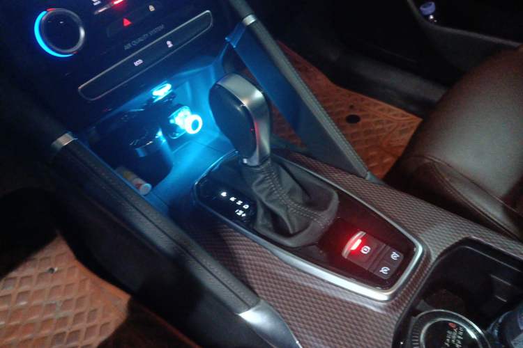 Used Renault Koleos 2018 2.0L Two-Wheel-Drive Luxury Edition
