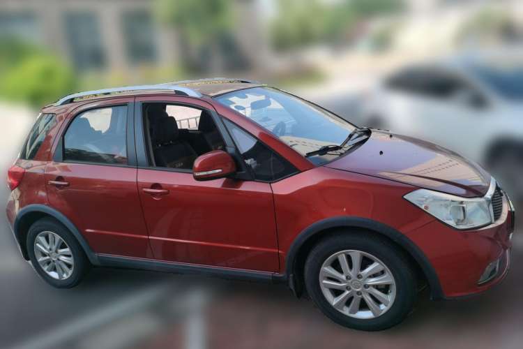 Used Suzuki SX4 2013 1.6L Manual CoolRide Model
