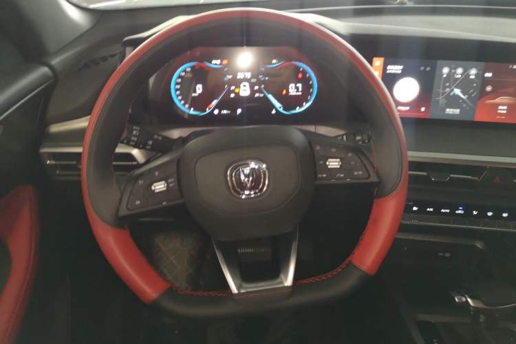 Used Changan CS35PLUS 2022 Blue Whale NE 1.4T DCT Luxury Model