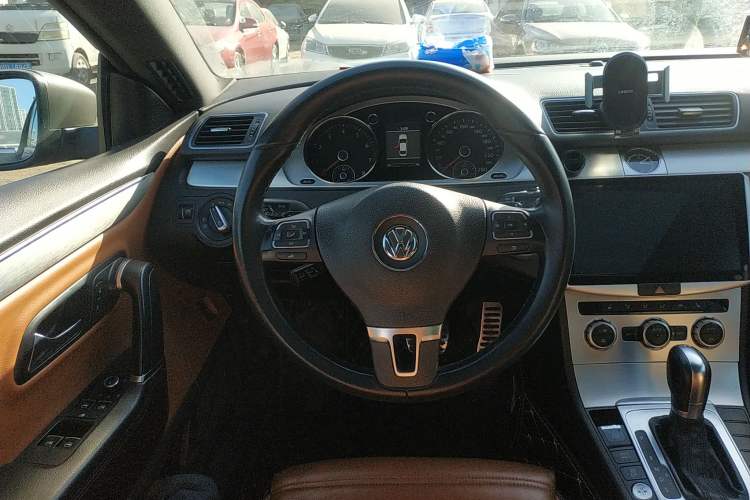 Used Volkswagen CC 2013 2.0 TSI Luxury Model
