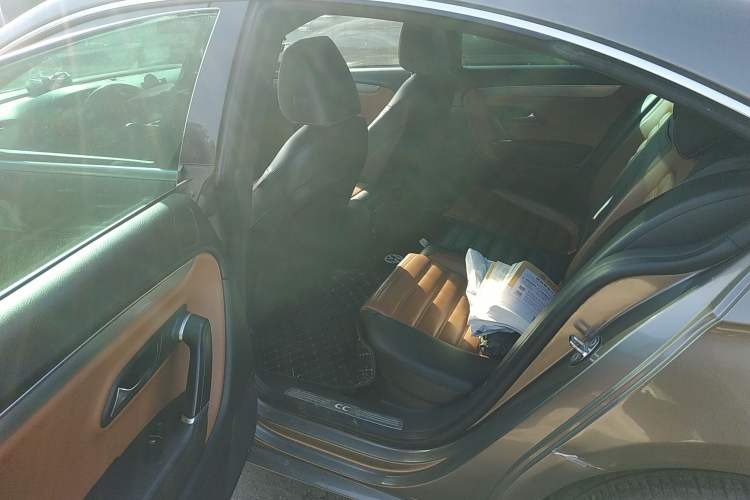 Used Volkswagen CC 2013 2.0 TSI Luxury Model
