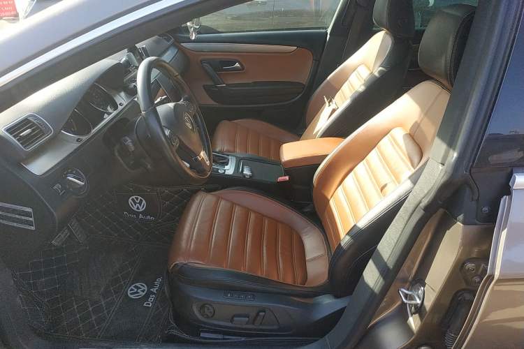 Used Volkswagen CC 2013 2.0 TSI Luxury Model
