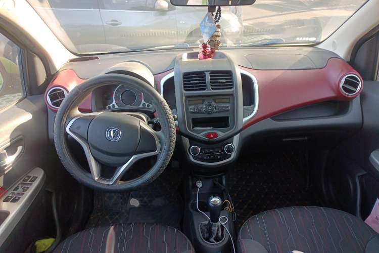 Used CHANGAN Benni 2015 1.4L Manual Luxury Model China IV Standard
