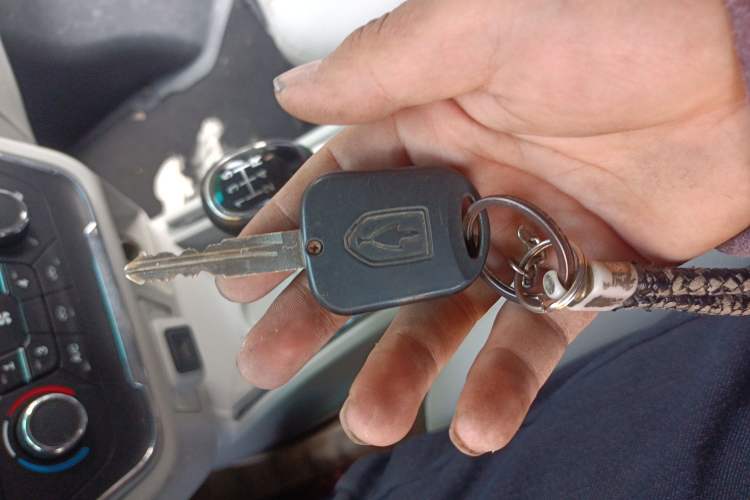 Used Jinbei New Hiace S 2021 1.6L Business Central Air-Conditioned Coach China VI Standard SWD16M
