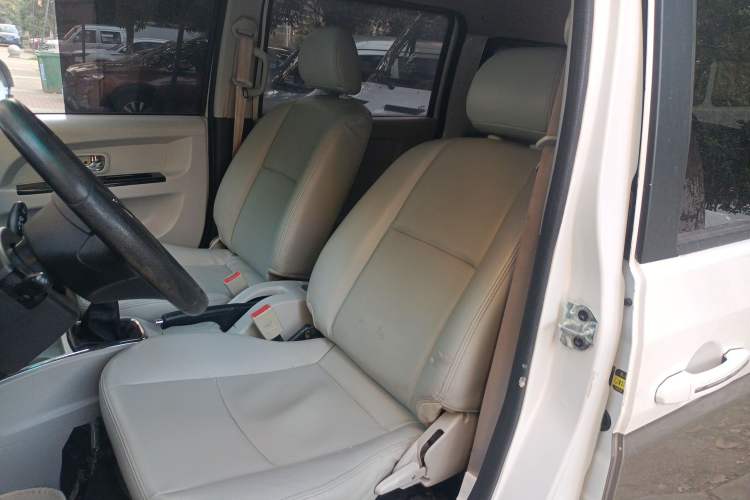 Used Jinbei New Hiace S 2021 1.6L Business Central Air-Conditioned Coach China VI Standard SWD16M
