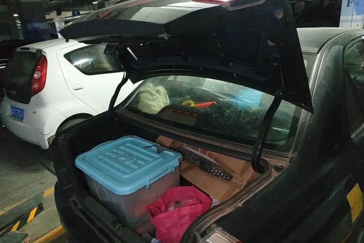 Used Soueast V3 Lingyue 2009 1.5L Manual Style Edition Trunk