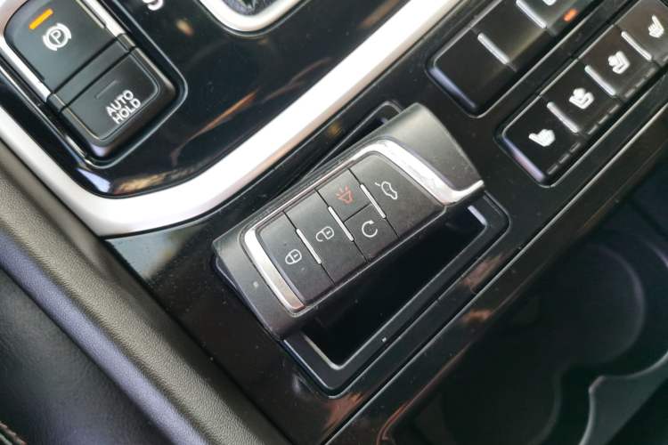 Used GAC Trumpchi GS8 2019 390T Two-Wheel Drive Luxury Smart Connectivity Version (7 Seats)