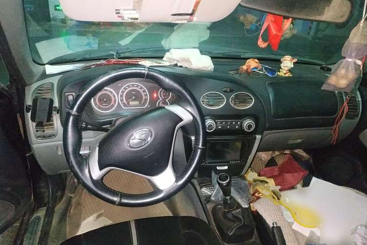 Used Soueast V3 Lingyue 2009 1.5L Manual Style Edition Center Console