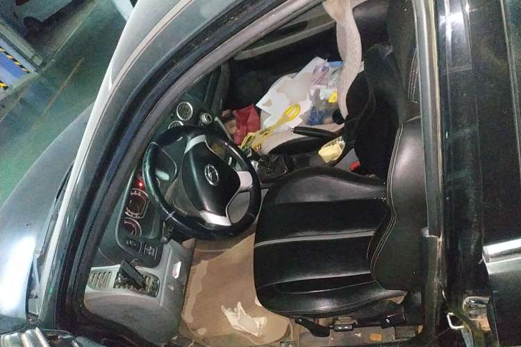 Used Soueast V3 Lingyue 2009 1.5L Manual Style Edition Left Front Seat