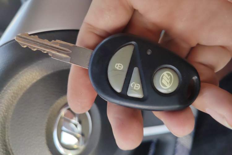 Used Lifan Auto 330 2014 1.3L Manual Comfort Version
