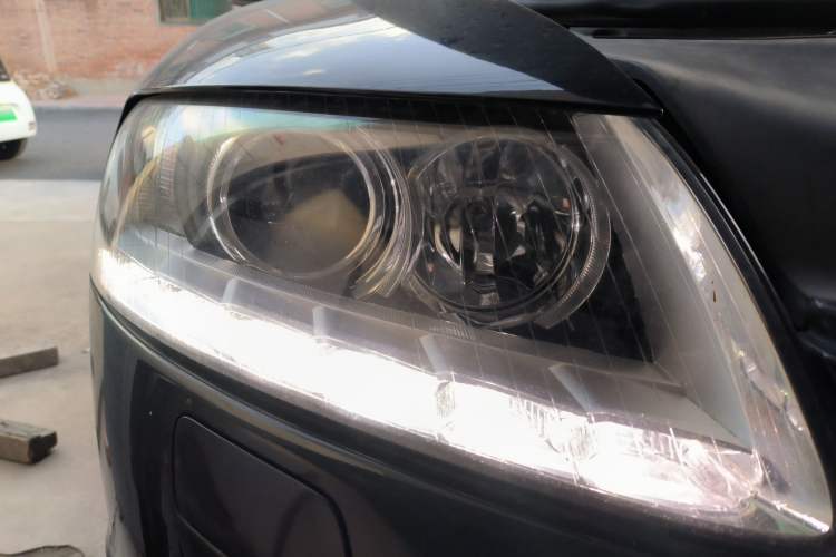 Used Audi A6L 2009 2.0 TFSI automatic standard version