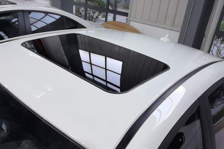 Used GAC Trumpchi GA3S Vision 2014 1.6L Automatic Luxury ESP Version
