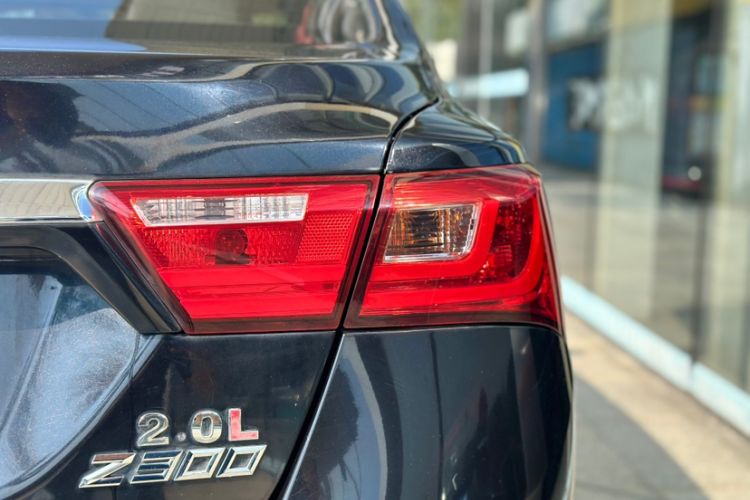 Used Zotye Z300 2016 1.5L Manual Luxury Model
