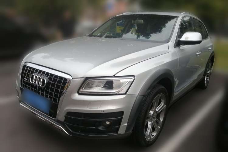 Used Audi Q5 2010 3.2 FSI Off-road Version