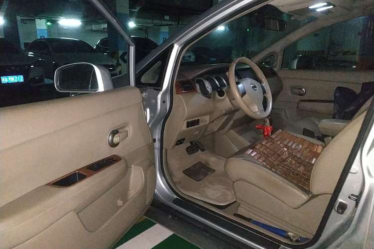 Used Nissan Tiida Sedan 2008 1.6L Automatic Smart Version Driver Seat