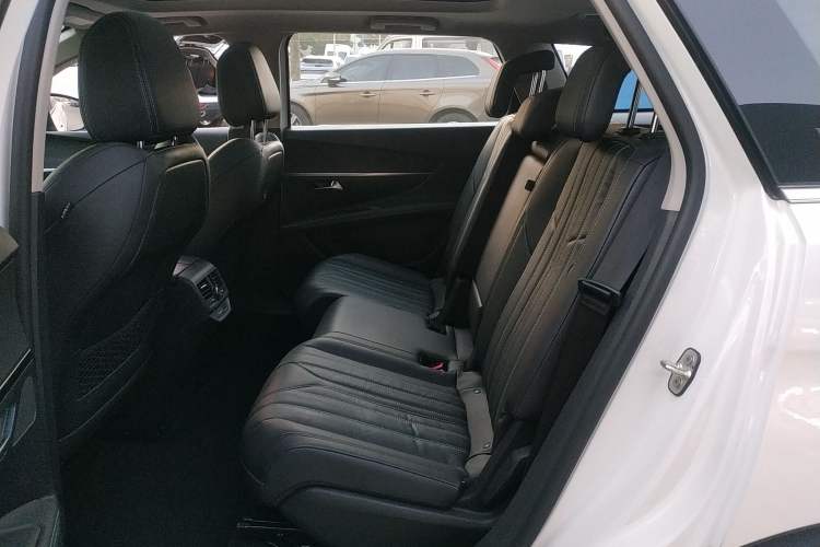 Used Peugeot 5008 2023 400THP Passionate Full-Seat Edition 7 Seats