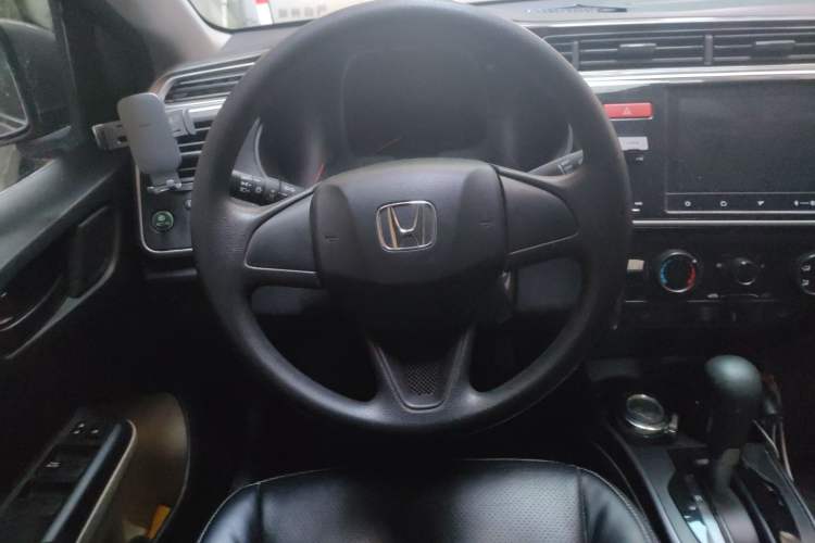 Used Honda Greiz 2016 1.5L CVT Classic Edition
