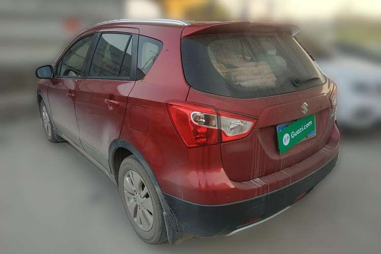 Used Suzuki S-Cross 2015 1.6L CVT Two-Wheel Drive Elite Version