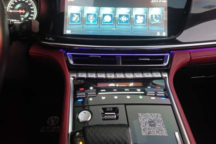 Used Changan CS85 COUPE 2019 2.0T Automatic Smart Version China V Standard
