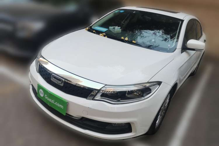 Used Qoros 3 2016 Sedan 1.6T Automatic ZhiZhen Model