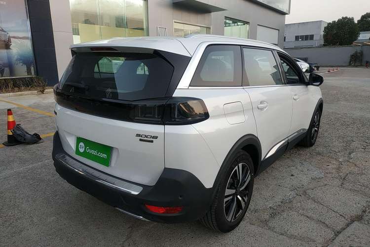 Used Peugeot 5008 2023 400THP Passionate Full-Seat Edition 7 Seats